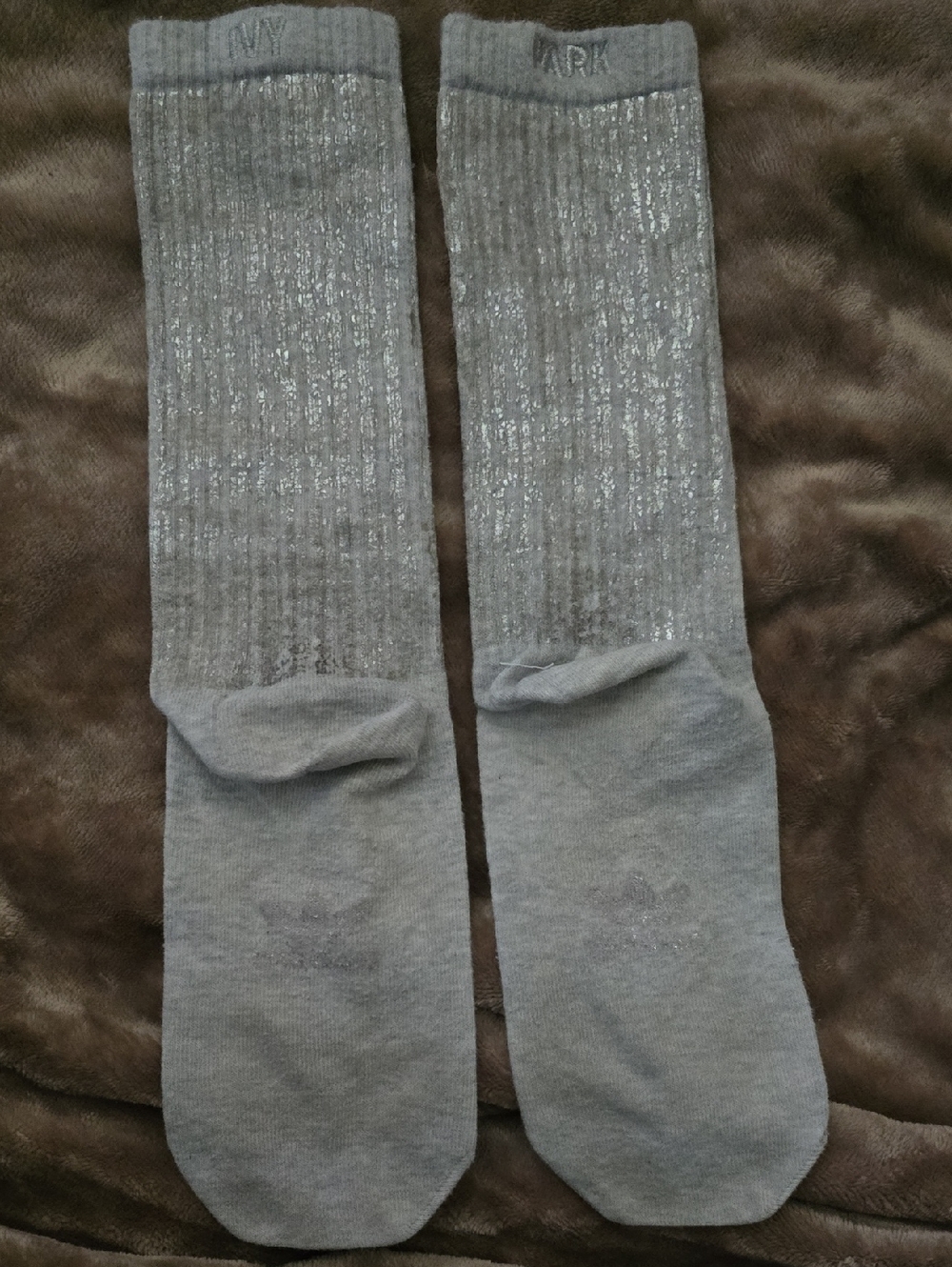 Ivy Park X adidas Silver Icy Heart Socks Medium - Picture 3 of 4